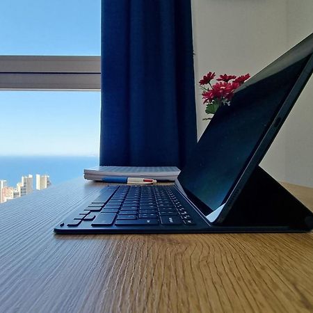 Highrise Apartment With Private Terrace & Sea Views - 34Th Floor 貝尼多姆 外观 照片