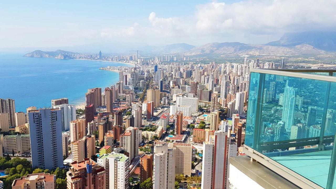 Highrise Apartment With Private Terrace & Sea Views - 34Th Floor 貝尼多姆 外观 照片