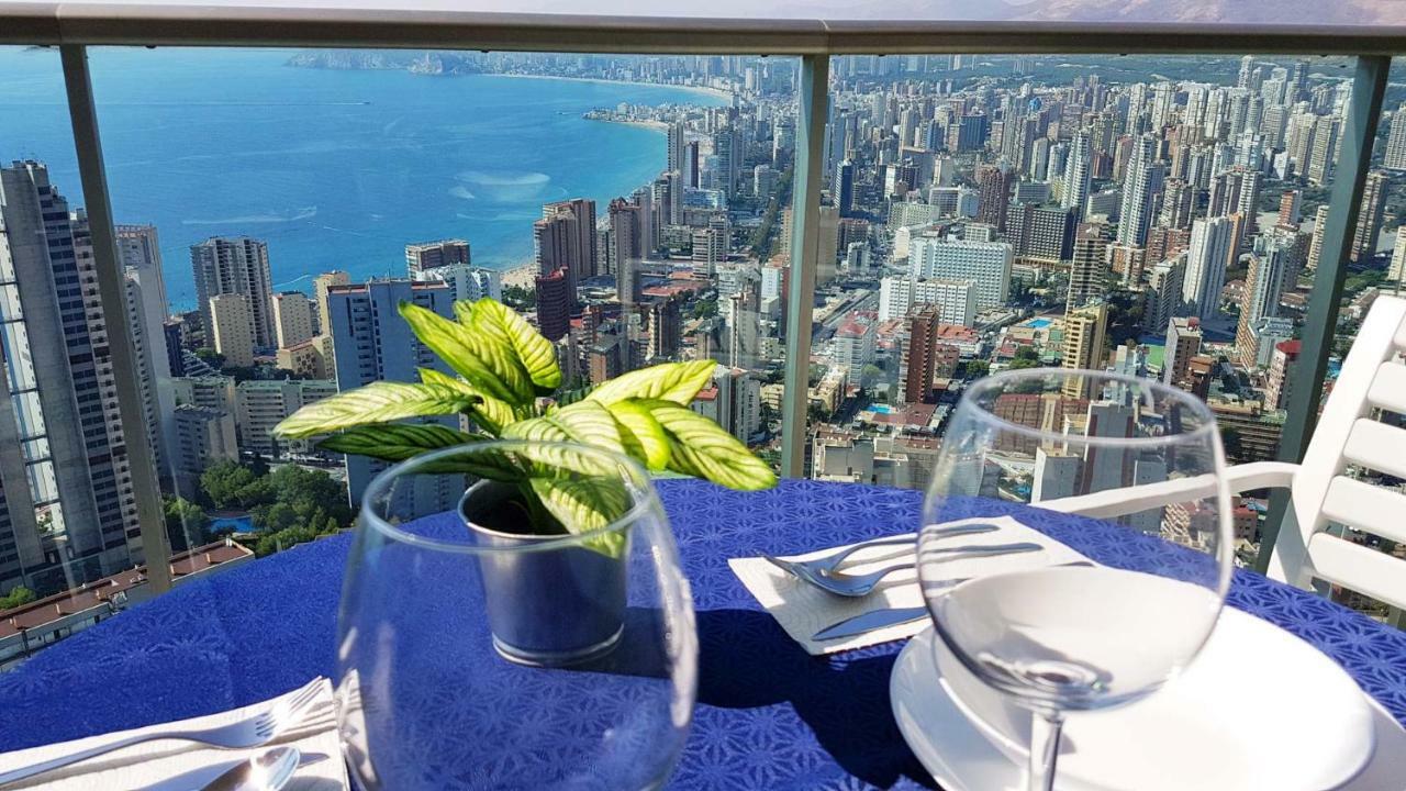 Highrise Apartment With Private Terrace & Sea Views - 34Th Floor 貝尼多姆 外观 照片